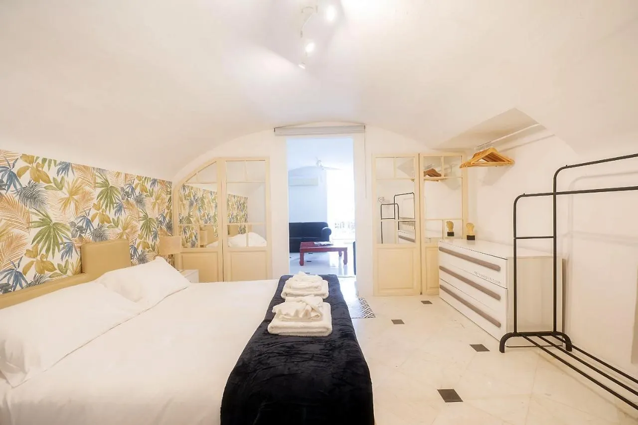 Piazza Navona Balcony Experience Apartment Rome Italy